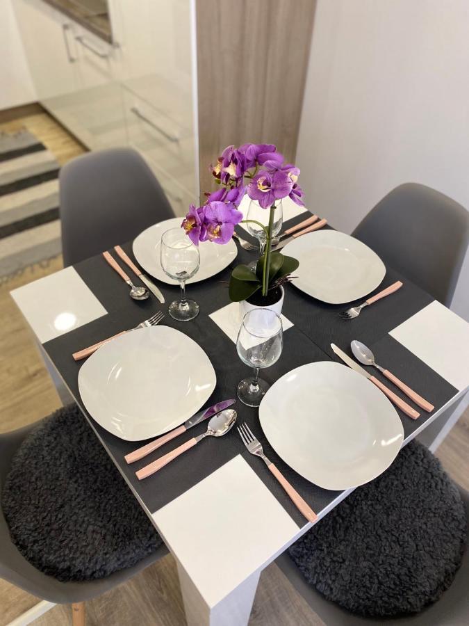 Oasis Apartman Hajduszoboszlo Ngoại thất bức ảnh